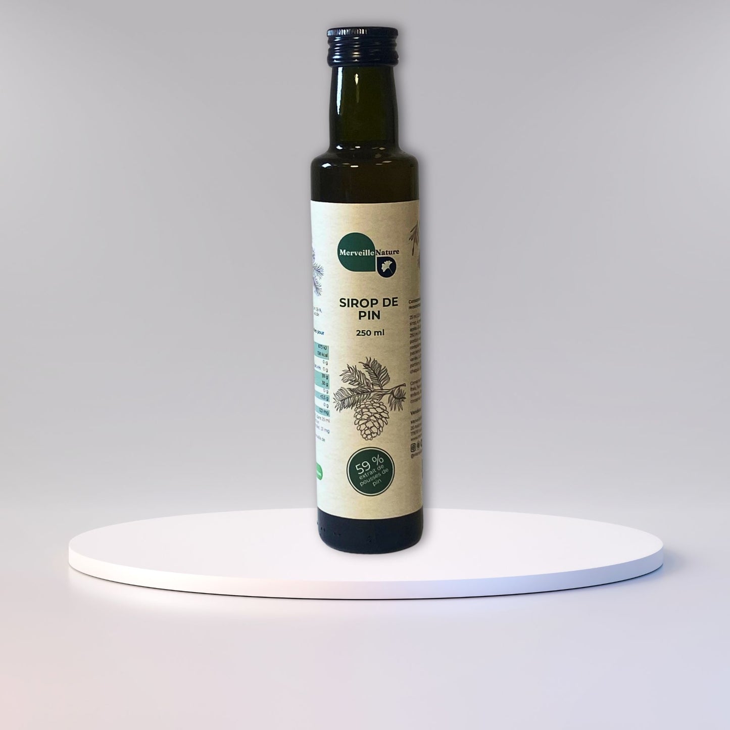 bouteille de sirop de pin