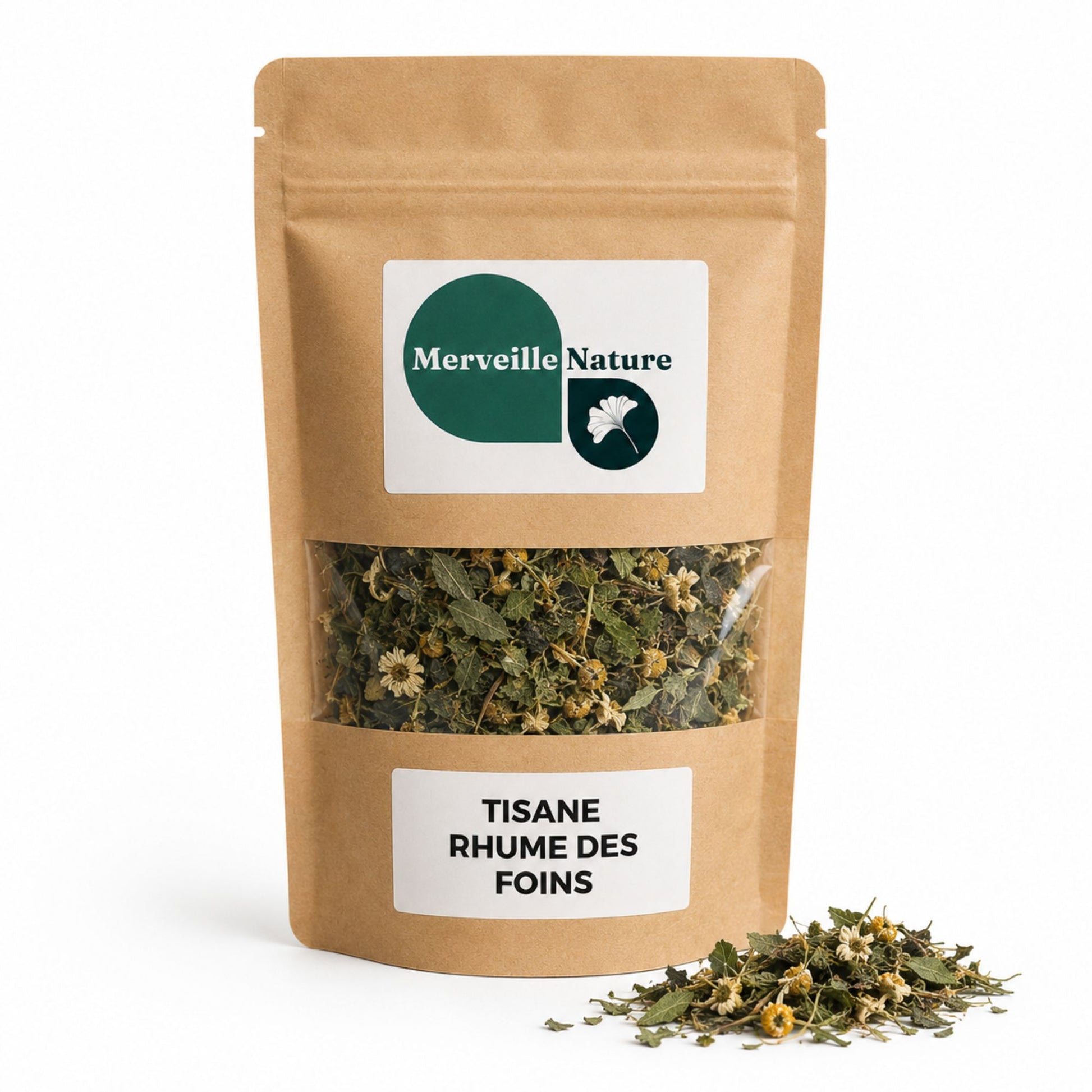 Sachet de tisane Rhume des Foins MerveilleNature sur fond blanc, mélange naturel de plantes avec ortie, cassis, sureau noir, camomille, menthe poivrée et pensée sauvage.